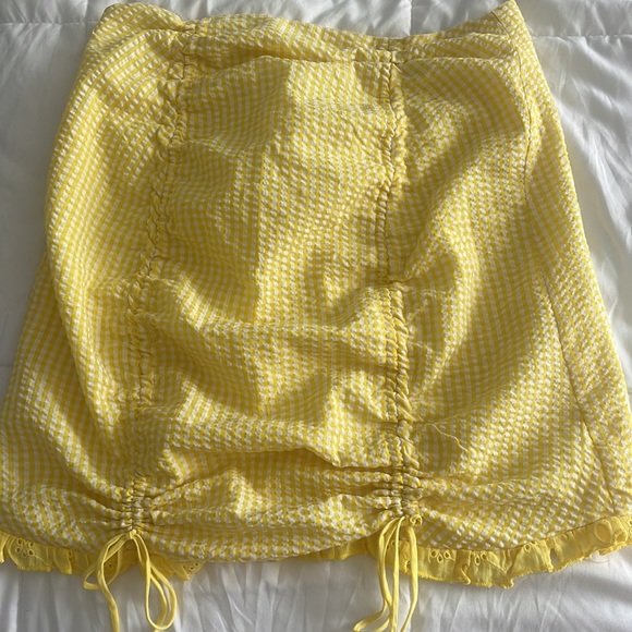 Strangers & lovers midi adjustable linen yellow gingham skirt - Picture 4 of 5